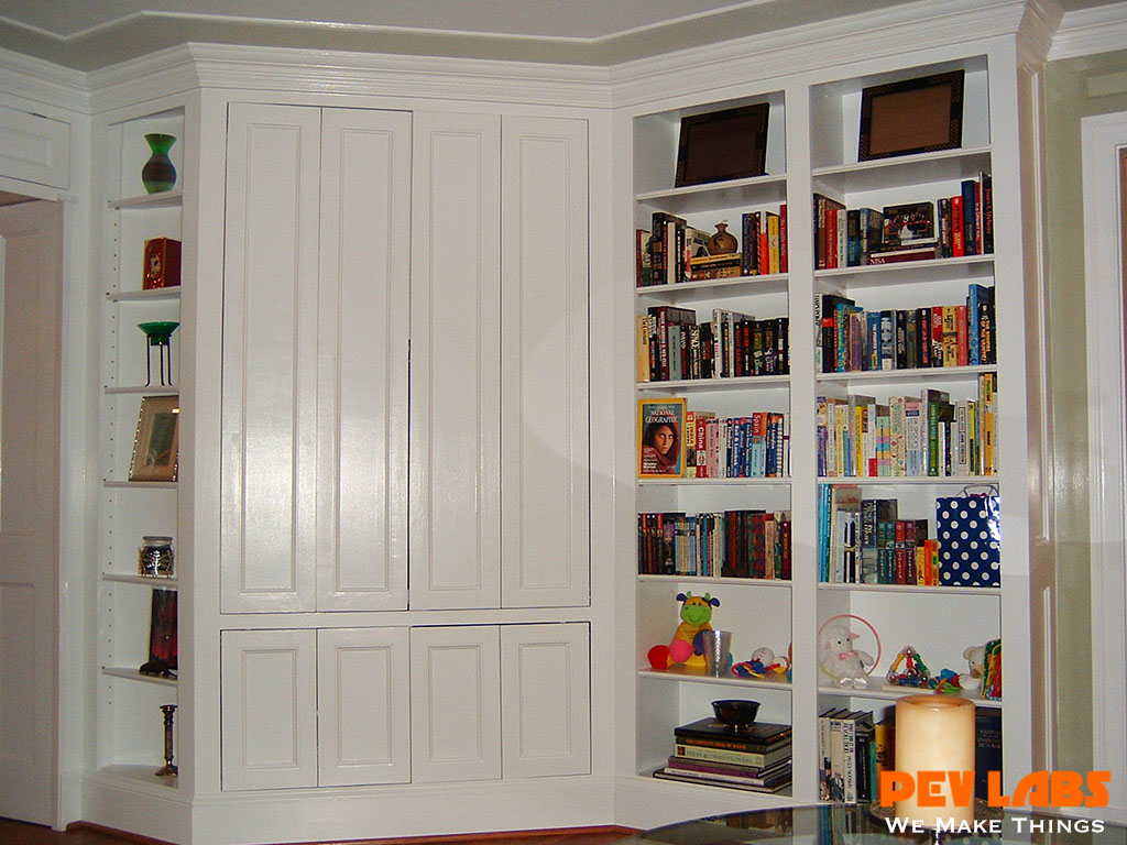 Built-in Custom TV Cabinet with Doors Built-in Custom TV Cabinet with Doors